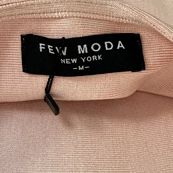 Few Moda Backless Dress - Picture 3 of 3